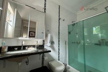 Casa &agrave; venda - 275m&sup2; - Zona 1a