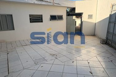 Casa para alugar - Zona I