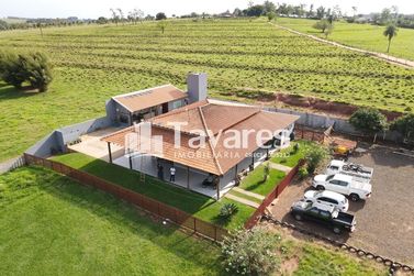Ch&aacute;cara &agrave; venda - 5000m&sup2; - Parque Residencial Tokio