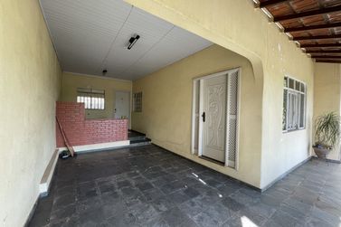 Casa para alugar - 169m&sup2; - JARDIM IGUACU