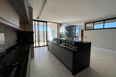 Sobrado &agrave; venda - 