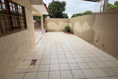 Casa para alugar - 100m&sup2; - Jardim Vitoria Regia