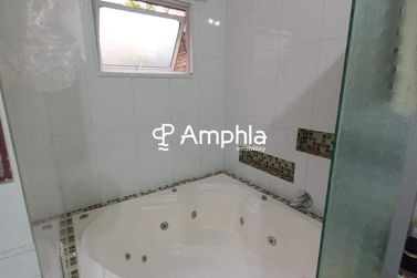 Casa &agrave; venda - 210m&sup2; - Jardim Gisela