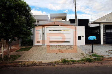 Casa &agrave; venda - 121m&sup2; - Jardim Caravelle