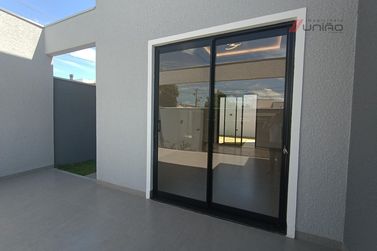 Casa &agrave; venda - 70m&sup2; - Jardim Caravelle