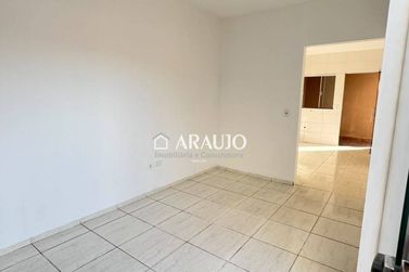 Casa &agrave; venda - 98m&sup2; - Jardim San Marino