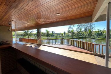 Ch&aacute;cara &agrave; venda - 