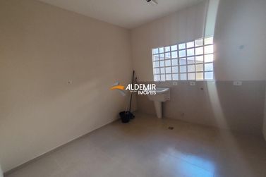 Casa &agrave; venda - 135m&sup2; - Parque Alto da Paran&aacute;