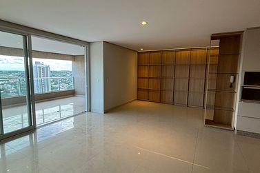 Apartamento para alugar - 180m&sup2; - Zona III