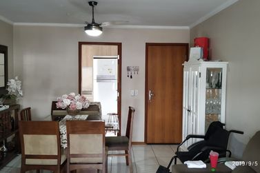 Apartamento &agrave; venda - 74m&sup2; - Jardim Cruzeiro
