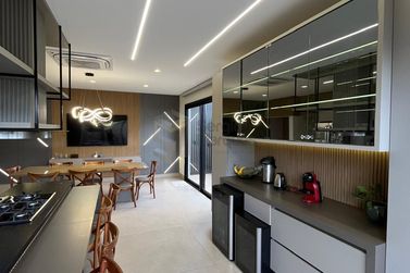 Sobrado &agrave; venda - 250m&sup2; - Condom&iacute;nio Essenza