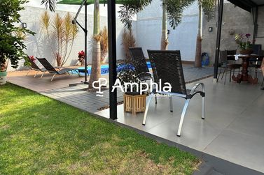 Casa &agrave; venda - 154m&sup2; - Vila Becker