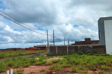 Terreno &agrave; venda - 192m&sup2; - Jardim Trianon