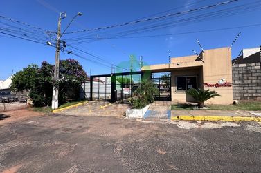 Casa &agrave; venda - 120m&sup2; - ZONA VI