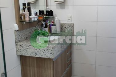 Apartamento &agrave; venda - 102m&sup2; - Zona VI