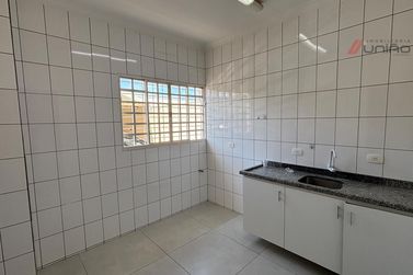 Sal&atilde;o Comercial para alugar - 167m&sup2; - Zona I