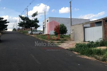 Terreno &agrave; venda - 136m&sup2; - Jardim Imp&eacute;rio do Sol