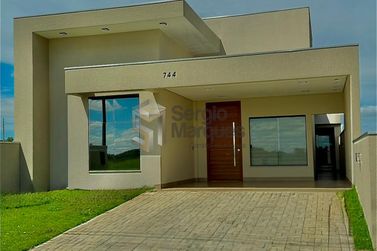 Casa &agrave; venda - 337m&sup2; - Porto Cobrinco