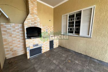 Casa para alugar - Zona II