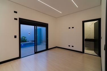 Casa &agrave; venda - 375m&sup2; - Condom&iacute;nio Mont Blanc