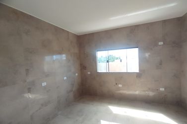 Casa &agrave; venda - 132m&sup2; - Jardim Azal&eacute;ia