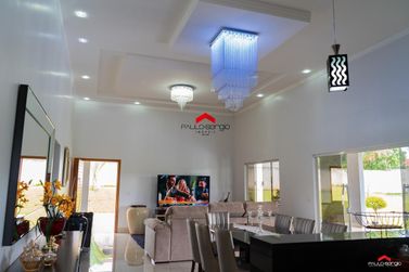 Ch&aacute;cara &agrave; venda - 350m&sup2; - Estrada Jaborandi