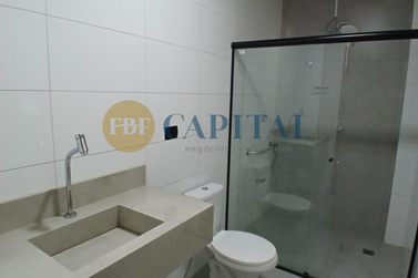 Sal&atilde;o Comercial para alugar - 432m&sup2; - Zona III