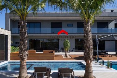 Ch&aacute;cara &agrave; venda - 2500m&sup2; - Condom&iacute;nio Lagoa Dourada