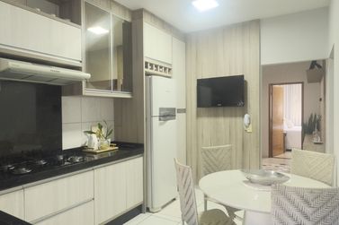 Casa &agrave; venda - 240m&sup2; - Parque Alto da Paran&aacute;