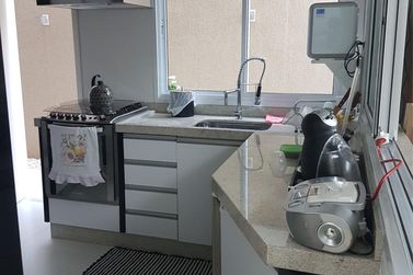 Casa &agrave; venda - 170m&sup2; - Jardim Lisboa