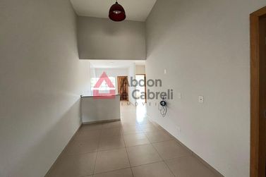 Casa para alugar - 100m&sup2; - Zona VII