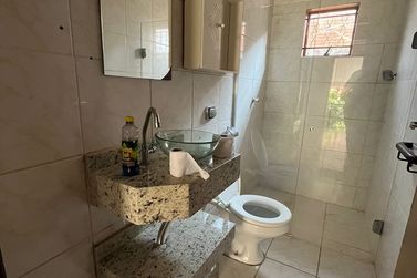 Casa &agrave; venda - 90m&sup2; - Zona V