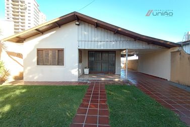 Casa &agrave; venda - 164m&sup2; - Parque Presidente