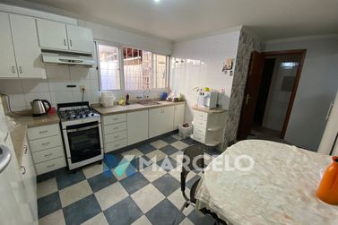 Sal&atilde;o Comercial &agrave; venda - Zona I