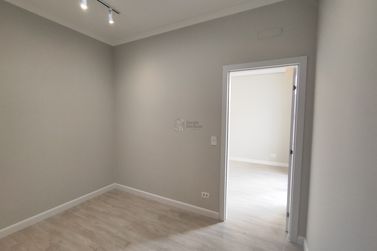 Casa &agrave; venda - 220m&sup2; - Parque Residencial Metropolitano