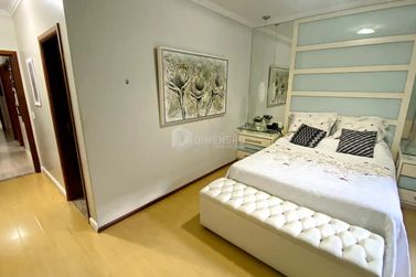 Casa &agrave; venda - 224m&sup2; - Jardim Lisboa