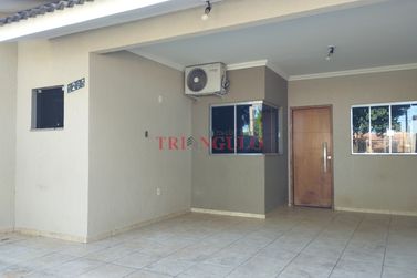 Casa &agrave; venda - 107m&sup2; - JARDIM PARAISO
