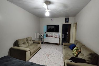 Casa &agrave; venda - Zona IV