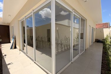 Casa &agrave; venda - 155m&sup2; - Paysage Essenza Condom&iacute;nio