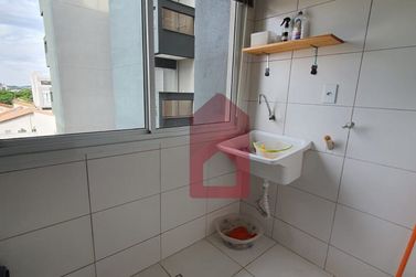 Apartamento para alugar - Zona III