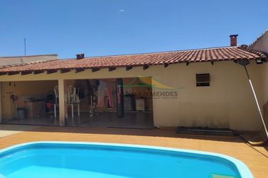 Casa &agrave; venda - 260m&sup2; - Parque San Remo