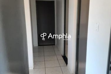 Casa &agrave; venda - 200m&sup2; - Centro