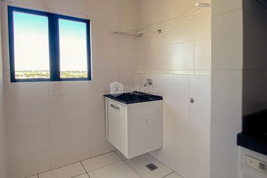 Apartamento &agrave; venda - 71m&sup2; - Zona III