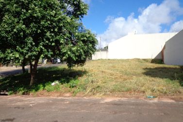 Terreno &agrave; venda - 247m&sup2; - Jardim Morumbi
