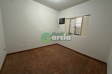 Sobrado para alugar - Zona II