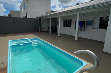 Casa &agrave; venda - 360m&sup2; - Jardim Indai&aacute;