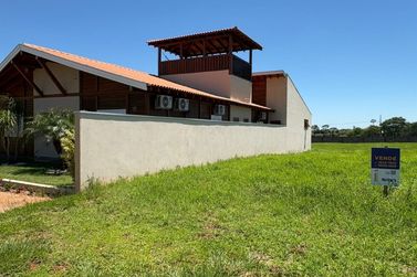 Terreno &agrave; venda - 450m&sup2; - Porto Cobrinco II