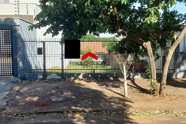 Terreno &agrave; venda - 225m&sup2; - Jardim Igua&ccedil;u