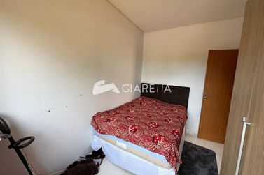 Casa &agrave; venda - 50m&sup2; - JARDIM PINHEIRINHO