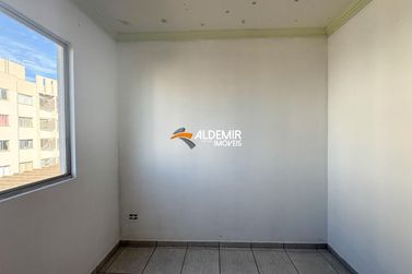 Apartamento para alugar - 58m&sup2; - Zona II